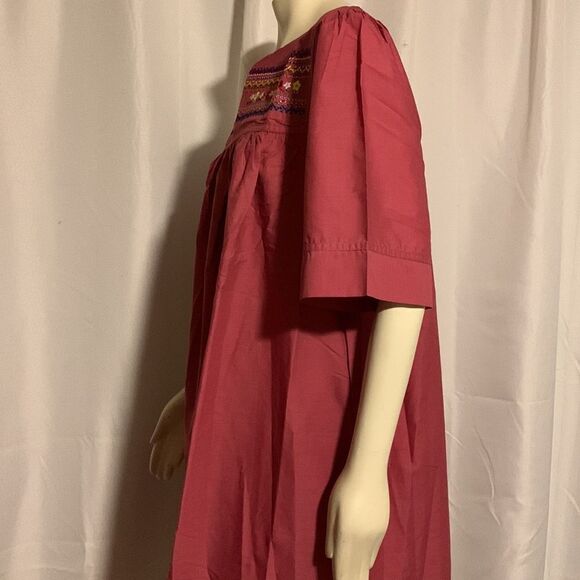 Vintage Embroidered Porch Dress Size Large - Picture 12 of 16